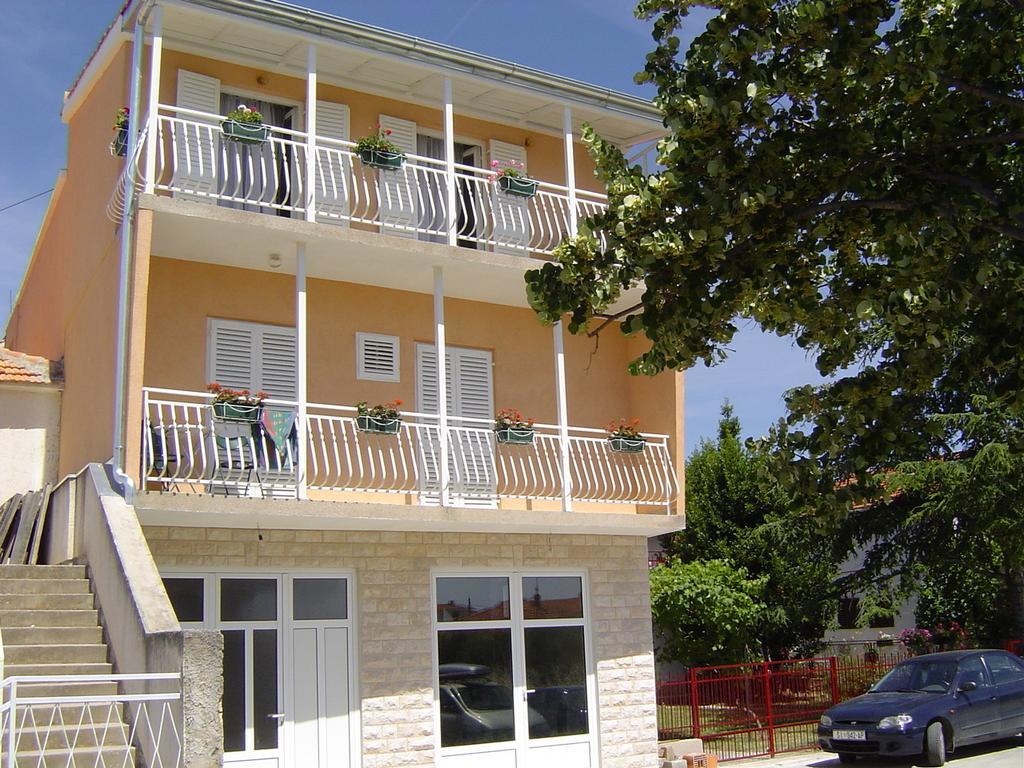 Apartments Danijela Tribalj Екстериор снимка